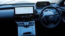 150kW Vision 71.4kWh 5dr Auto [11kW] [Pan Roof]